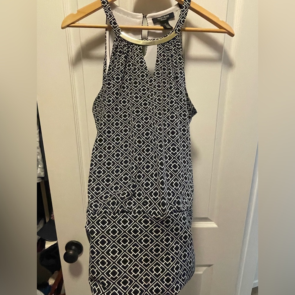 Blk n Wht short sleeve top